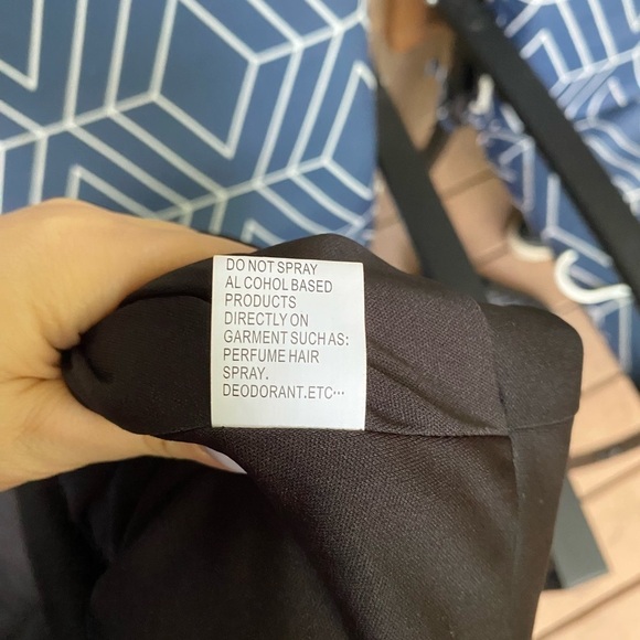 NWOT leena for Mac Duggal Plunge Neck Empire Waist Beaded Shoulder Gown - Picture 6 of 11